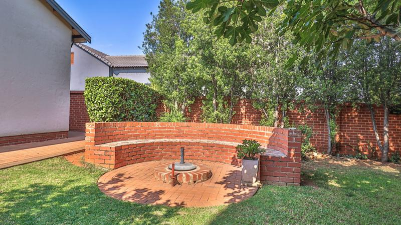 4 Bedroom Property for Sale in Midstream Ridge Gauteng