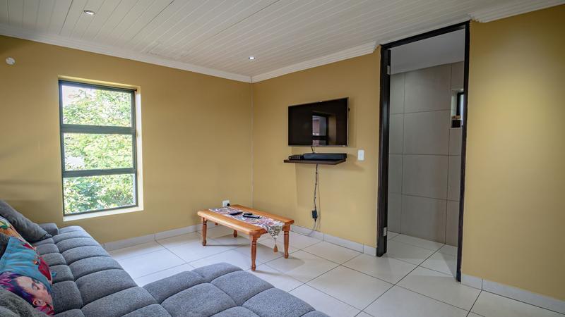 4 Bedroom Property for Sale in Midstream Ridge Gauteng