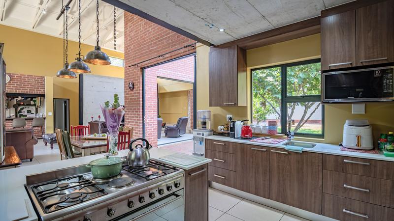 4 Bedroom Property for Sale in Midstream Ridge Gauteng