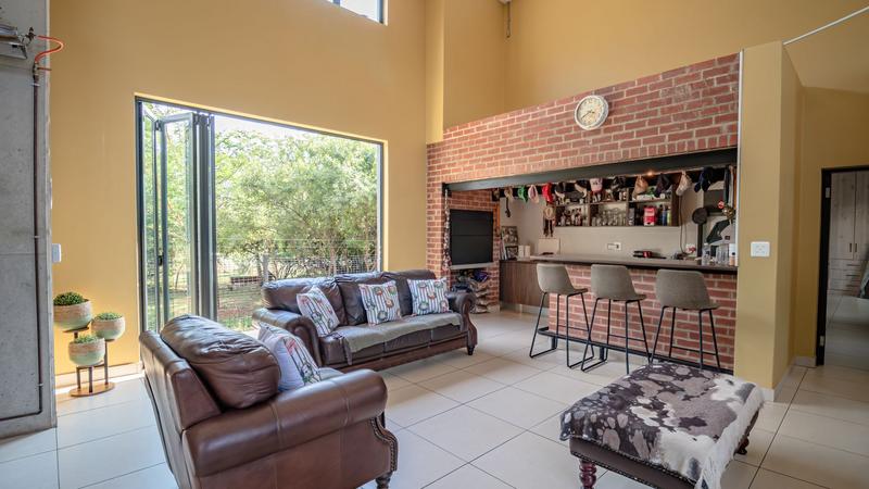 4 Bedroom Property for Sale in Midstream Ridge Gauteng