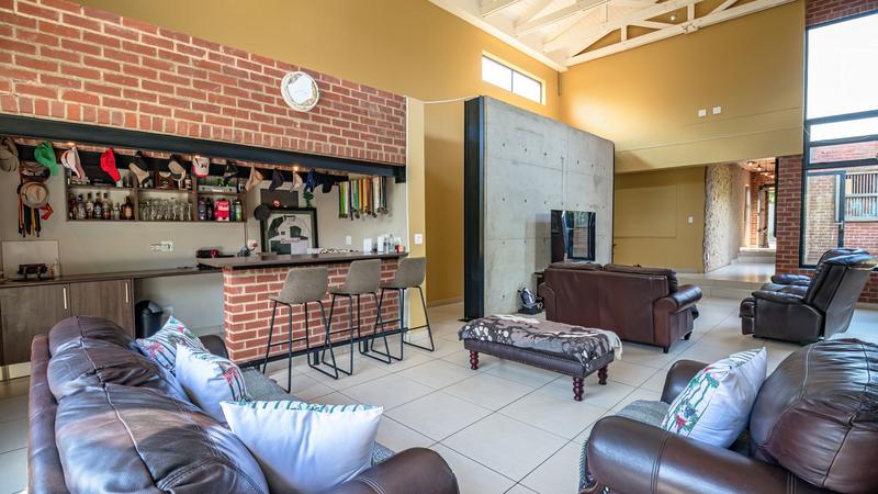 4 Bedroom Property for Sale in Midstream Ridge Gauteng