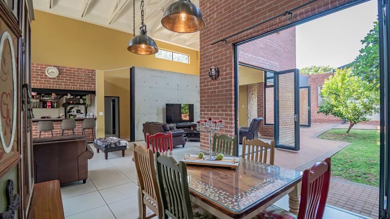 4 Bedroom Property for Sale in Midstream Ridge Gauteng