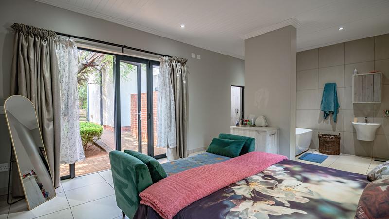 4 Bedroom Property for Sale in Midstream Ridge Gauteng