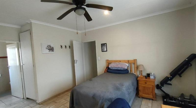 3 Bedroom Property for Sale in Annlin Gauteng