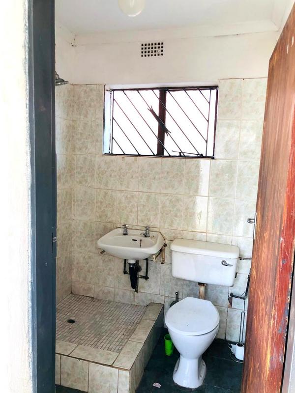 To Let 0 Bedroom Property for Rent in Dobsonville Gauteng