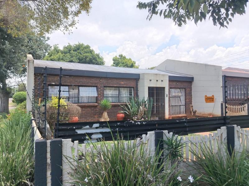 3 Bedroom Property for Sale in Florida Gauteng