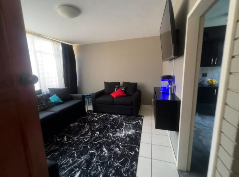 2 Bedroom Property for Sale in Tileba Gauteng