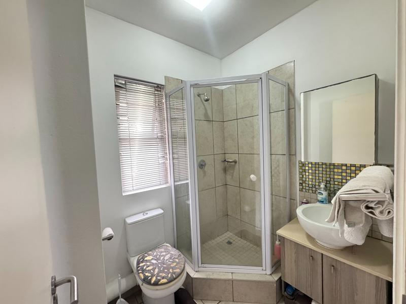 1 Bedroom Property for Sale in Edenburg Gauteng