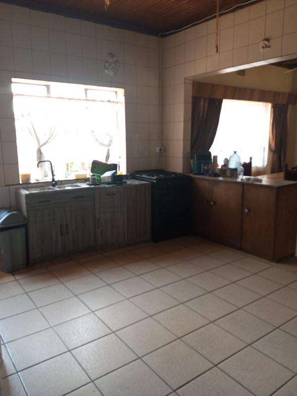 3 Bedroom Property for Sale in Casseldale Gauteng
