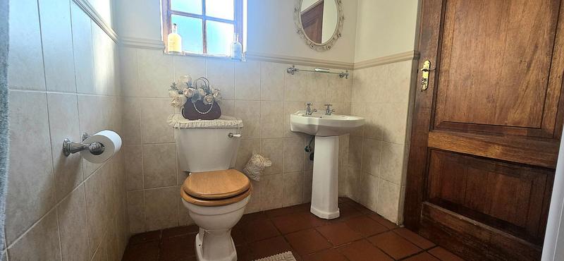 5 Bedroom Property for Sale in Waterlake Farm Lifestyle Estate Gauteng