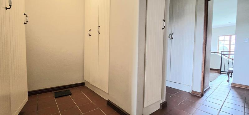 5 Bedroom Property for Sale in Waterlake Farm Lifestyle Estate Gauteng