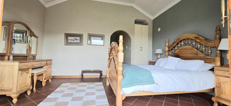 5 Bedroom Property for Sale in Waterlake Farm Lifestyle Estate Gauteng