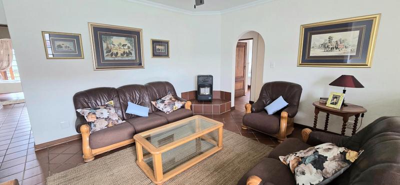 5 Bedroom Property for Sale in Waterlake Farm Lifestyle Estate Gauteng