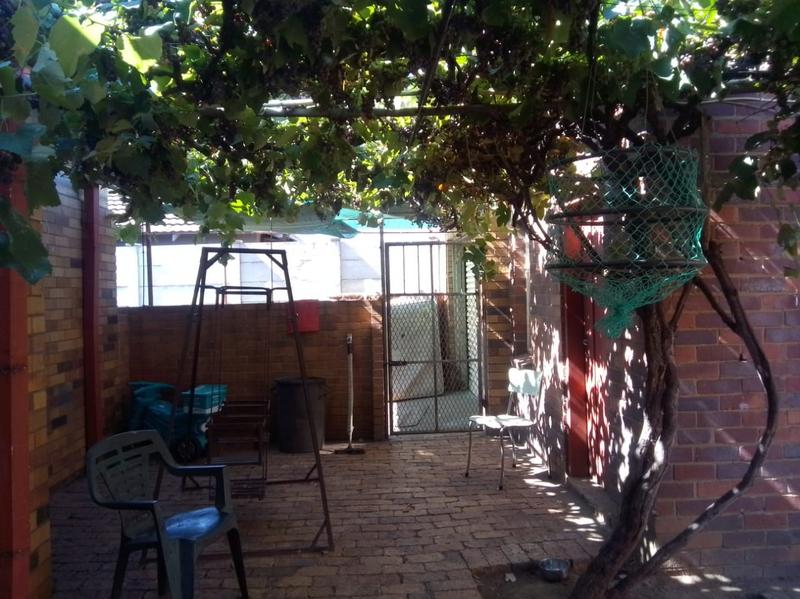 4 Bedroom Property for Sale in Vanderbijlpark CE 2 Gauteng