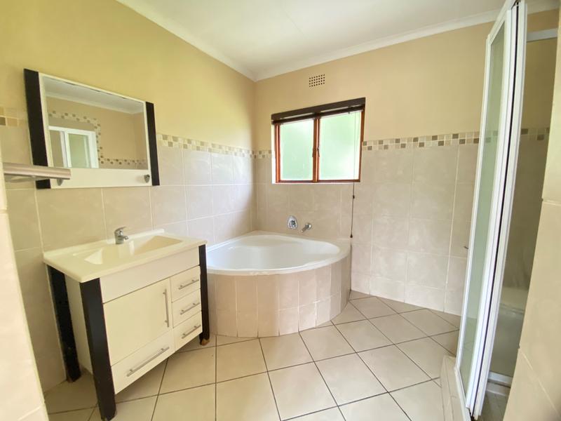 To Let 2 Bedroom Property for Rent in Paulshof Gauteng