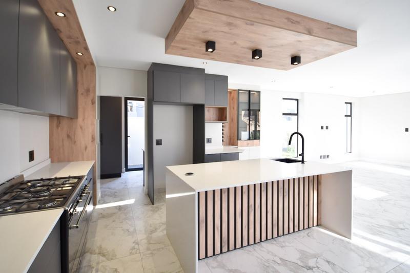 4 Bedroom Property for Sale in Fountainbrook Estate Gauteng
