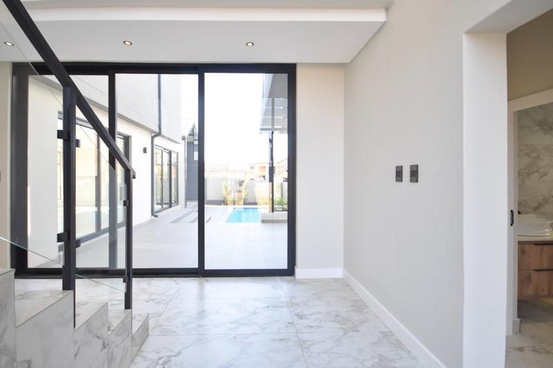 4 Bedroom Property for Sale in Fountainbrook Estate Gauteng