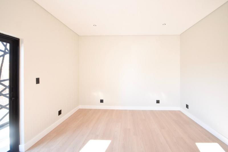 4 Bedroom Property for Sale in Fountainbrook Estate Gauteng