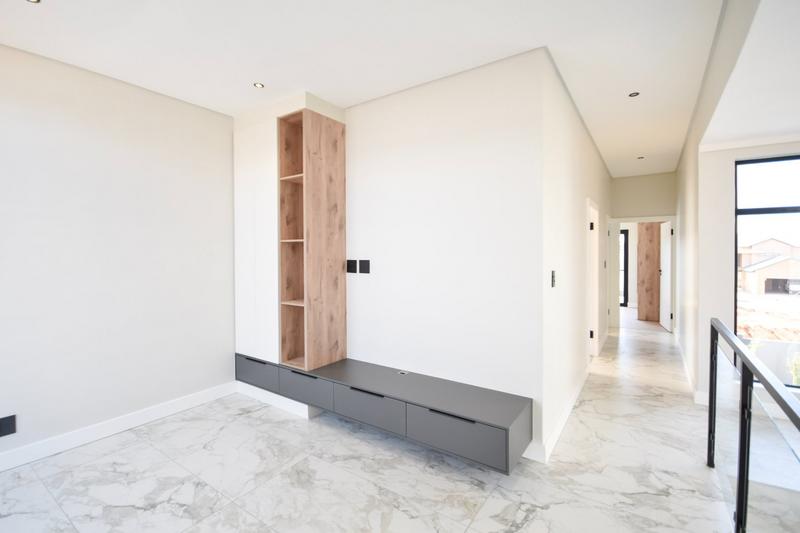 4 Bedroom Property for Sale in Fountainbrook Estate Gauteng