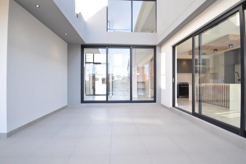 4 Bedroom Property for Sale in Fountainbrook Estate Gauteng
