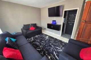 2 Bedroom Property for Sale in Tileba Gauteng