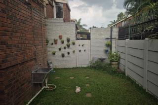 2 Bedroom Property for Sale in Tileba Gauteng