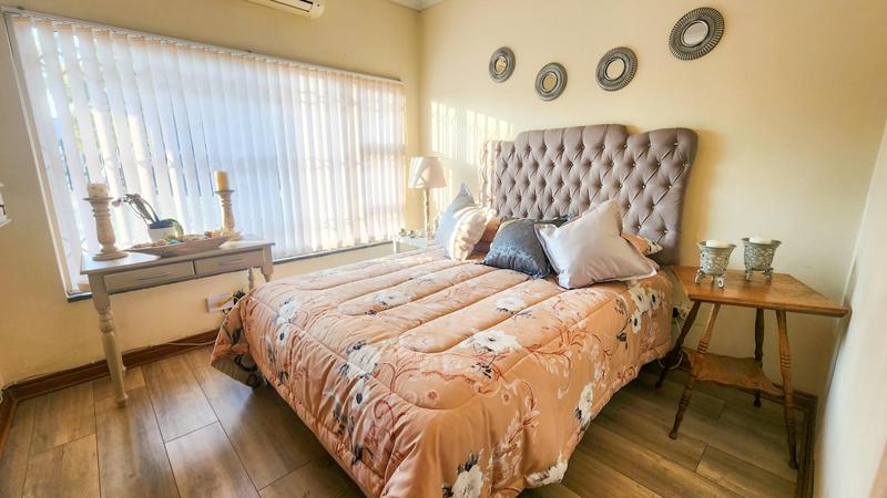 5 Bedroom Property for Sale in Elspark Gauteng