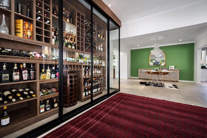 5 Bedroom Property for Sale in Waterkloof Ridge Gauteng