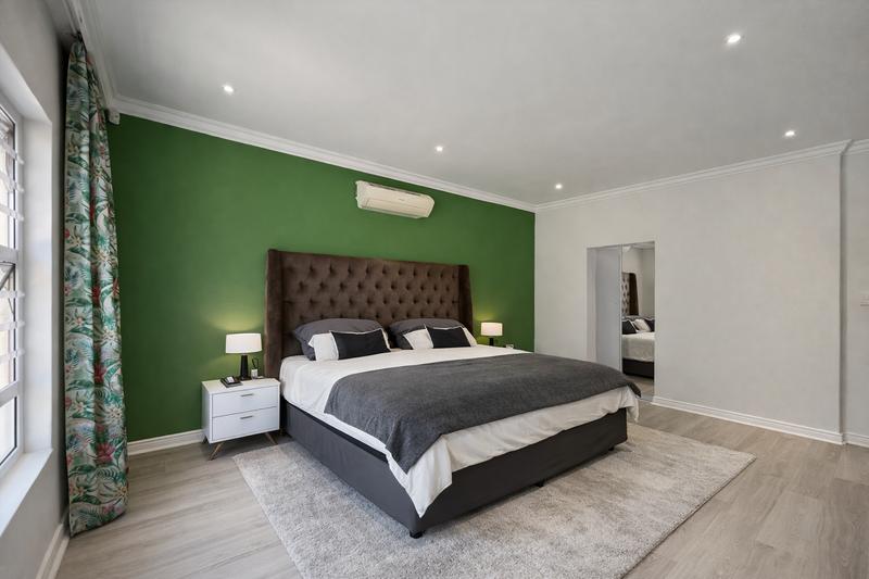 5 Bedroom Property for Sale in Waterkloof Ridge Gauteng