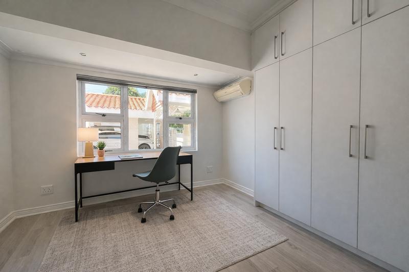 5 Bedroom Property for Sale in Waterkloof Ridge Gauteng