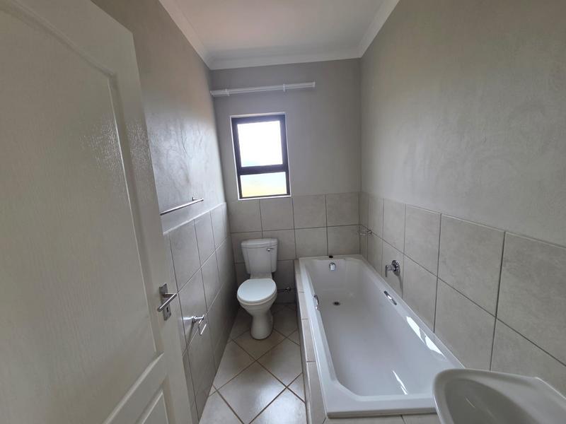 3 Bedroom Property for Sale in Crystal Park Gauteng