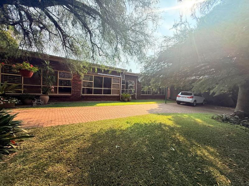 3 Bedroom Property for Sale in Flora Gardens Gauteng