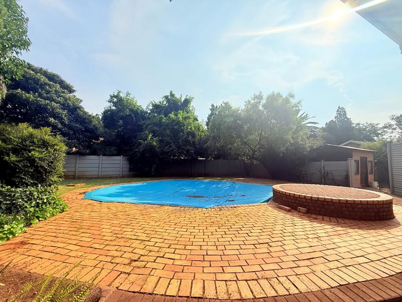 3 Bedroom Property for Sale in Flora Gardens Gauteng