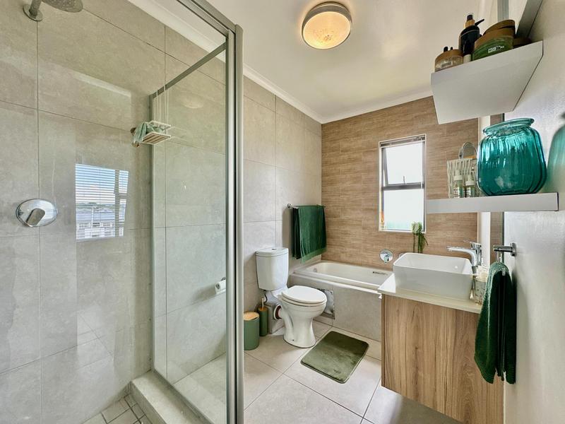 To Let 1 Bedroom Property for Rent in Modderfontein Gauteng