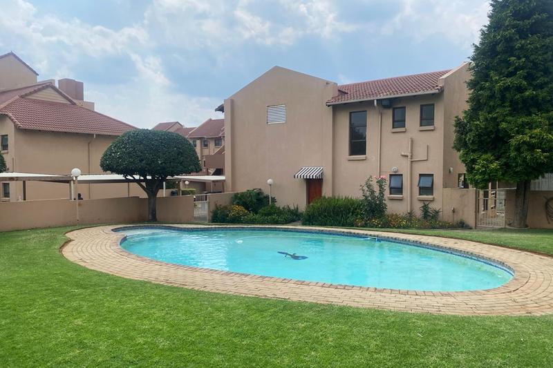 2 Bedroom Property for Sale in Bedfordview Gauteng