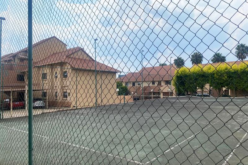 2 Bedroom Property for Sale in Bedfordview Gauteng