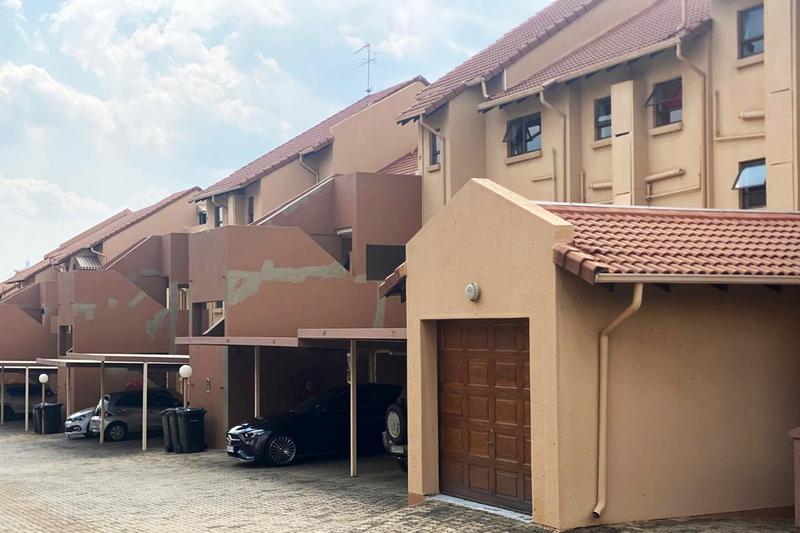 2 Bedroom Property for Sale in Bedfordview Gauteng
