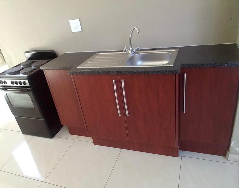 1 Bedroom Property for Sale in Dawn Park Gauteng