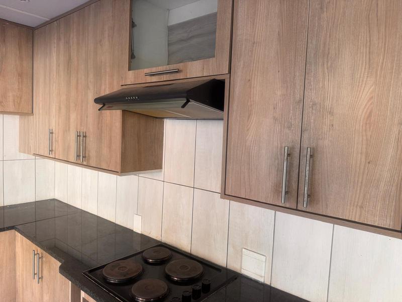 To Let 2 Bedroom Property for Rent in Kensington Gauteng