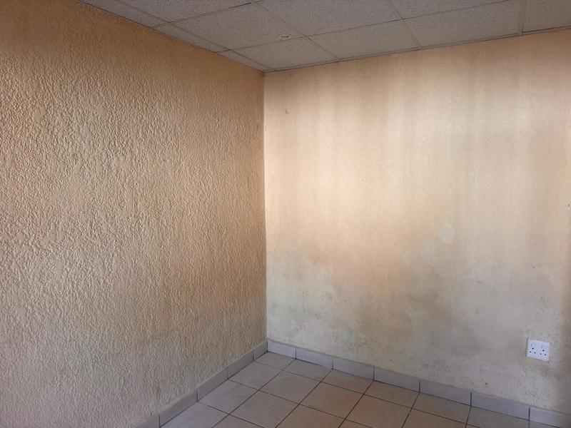 To Let 2 Bedroom Property for Rent in Kensington Gauteng