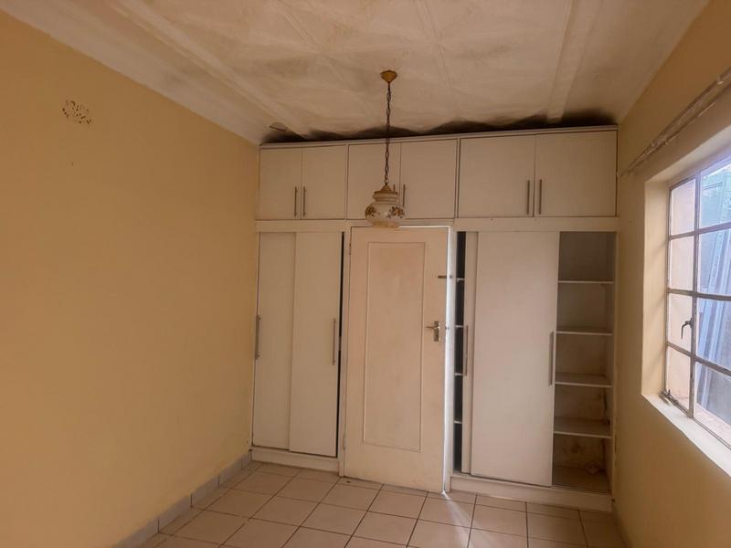 To Let 2 Bedroom Property for Rent in Kensington Gauteng