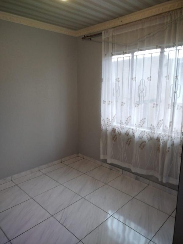 To Let 2 Bedroom Property for Rent in Riverlea Gauteng