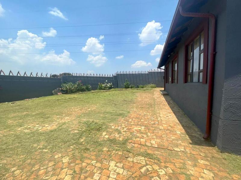3 Bedroom Property for Sale in Jabulani Gauteng