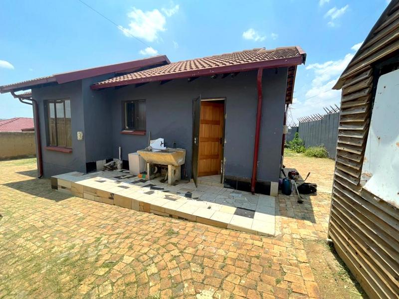 3 Bedroom Property for Sale in Jabulani Gauteng