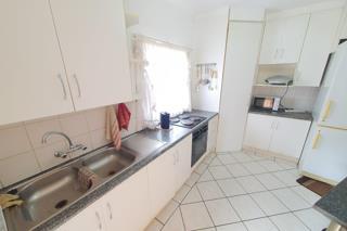 2 Bedroom Property for Sale in Theresa Park Gauteng