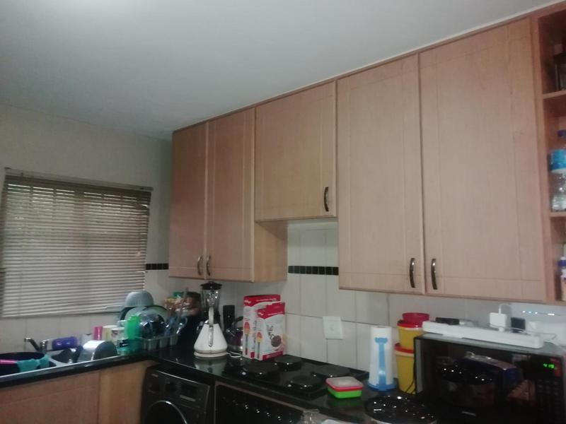 2 Bedroom Property for Sale in Sunnyside Gauteng