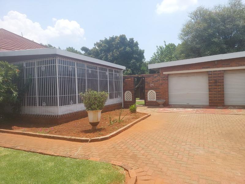 3 Bedroom Property for Sale in Brakpan Central Gauteng
