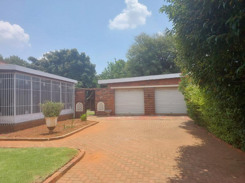 3 Bedroom Property for Sale in Brakpan Central Gauteng