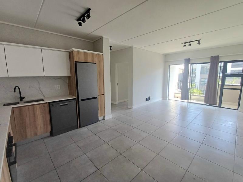 To Let 2 Bedroom Property for Rent in Waterfall Gauteng