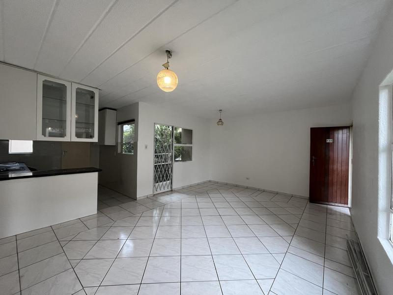 To Let 2 Bedroom Property for Rent in Pomona Gauteng